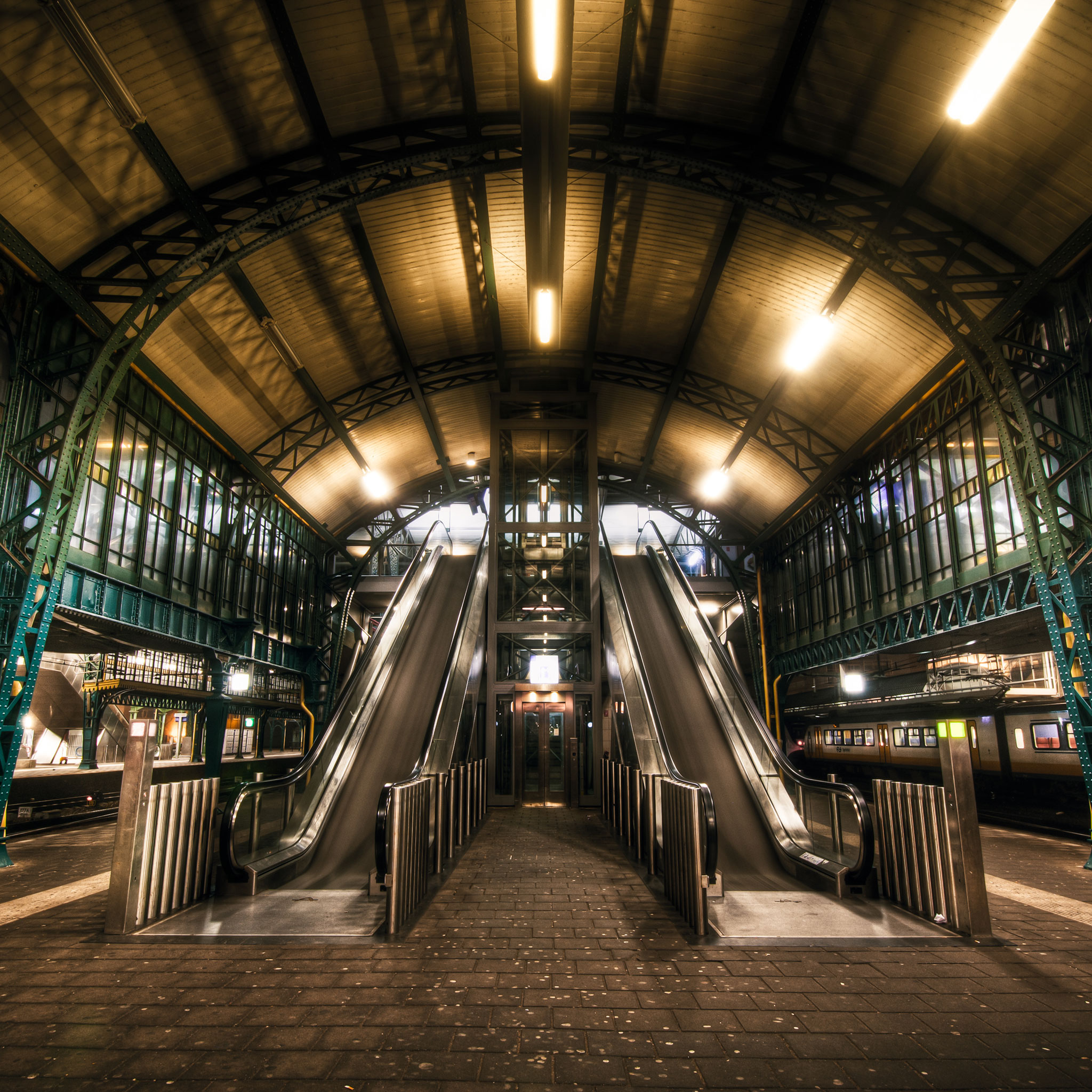 Railway Station wallpaper